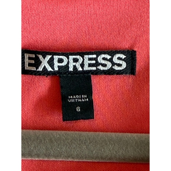 Express Coral Pink Lace Trim Halter Fit and Flare Dress Front Zip Size 6 - Picture 6 of 6